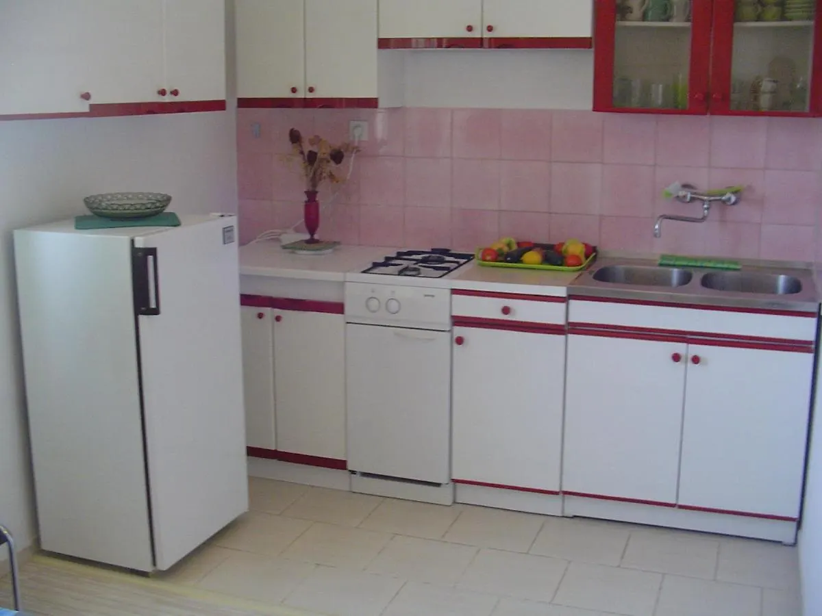 Apartments Ana&Neso Pakostane
