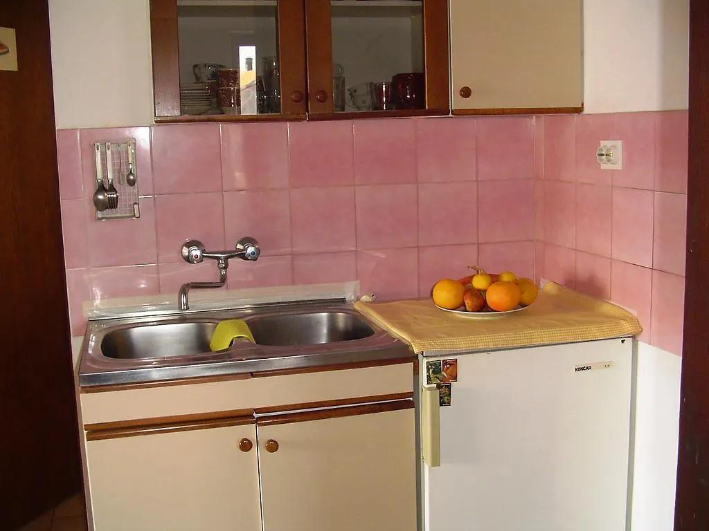 Apartments Ana&Neso Pakostane 0*,  Croatia