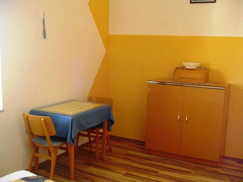Apartments Ana&Neso Pakostane