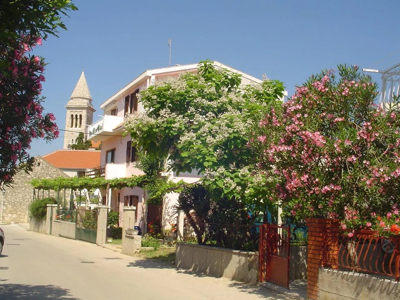 Apartments Ana&Neso Pakoštane
